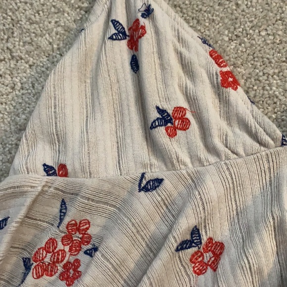 Urban outfitters floral tank top - Picture 2 of 3